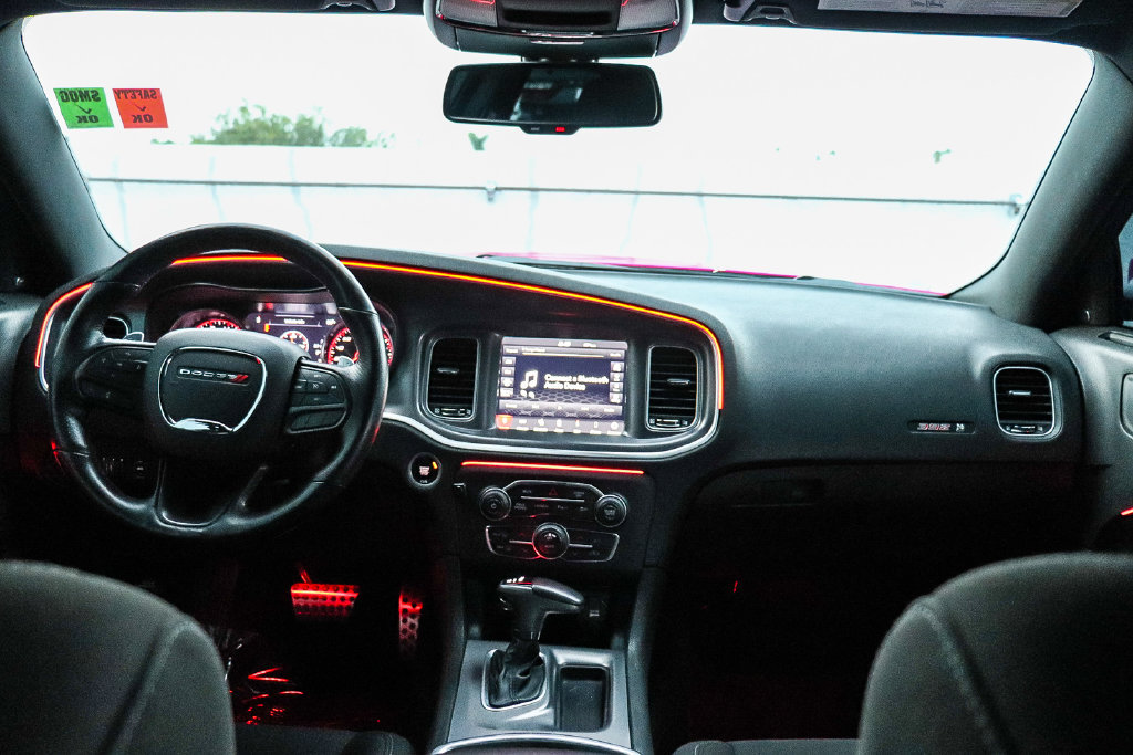 Used 2020 Dodge Charger Scat Pack w/ Navigation & Travel Group RWD image 8