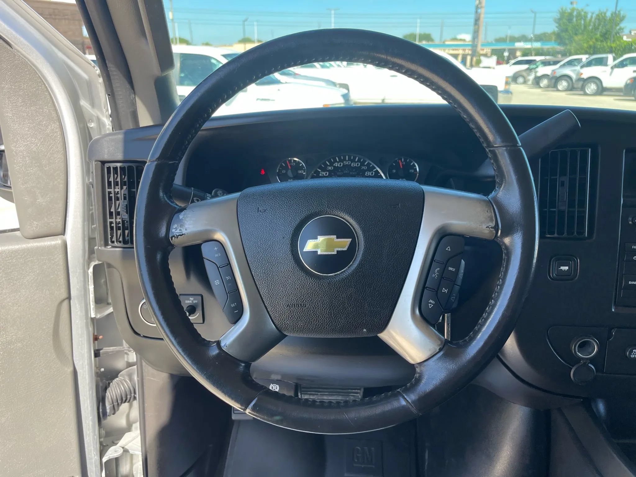 Used 2016 Chevrolet Express 2500 LS RWD image 41