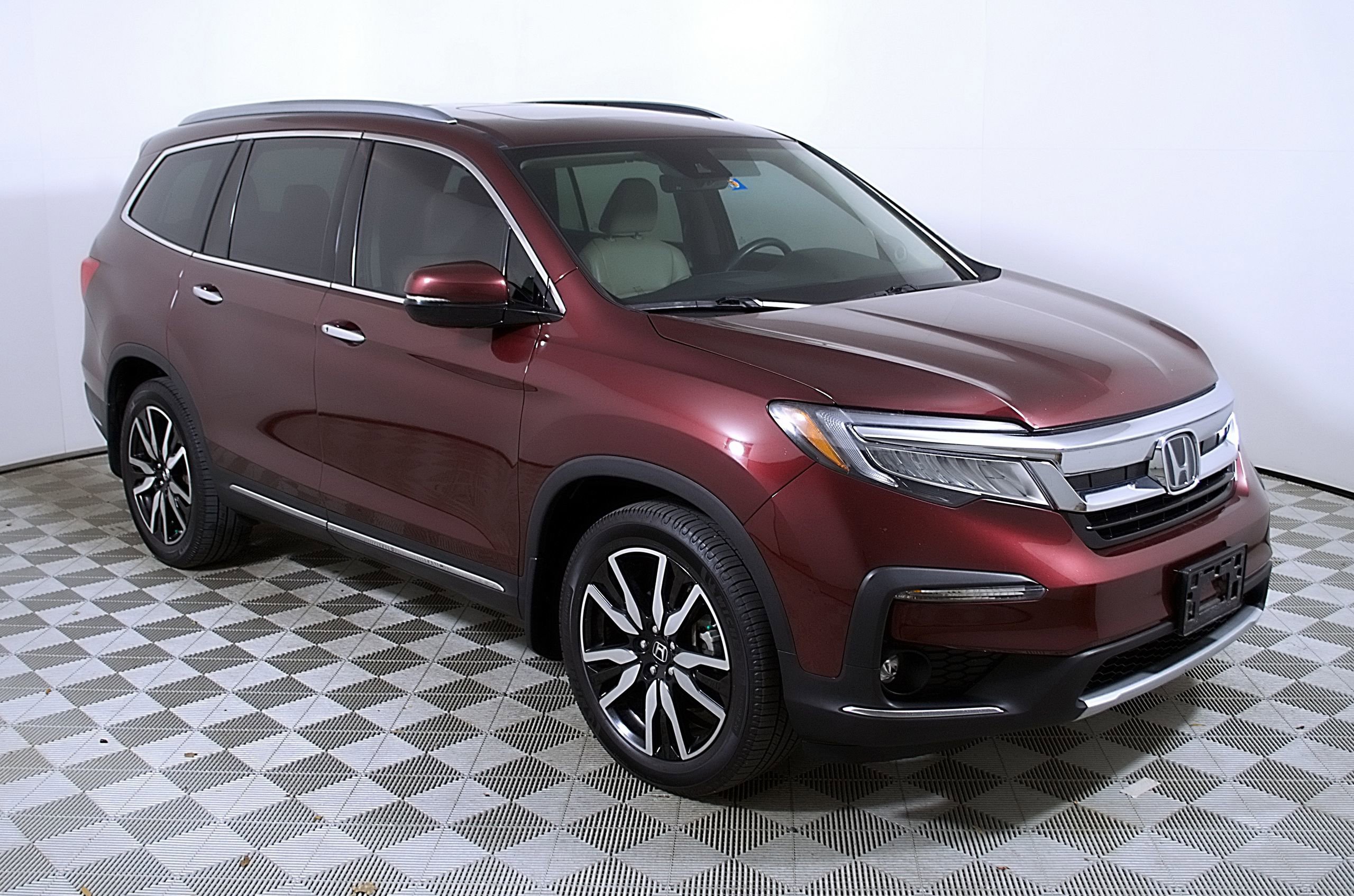 Used 2022 Honda Pilot Touring image 7
