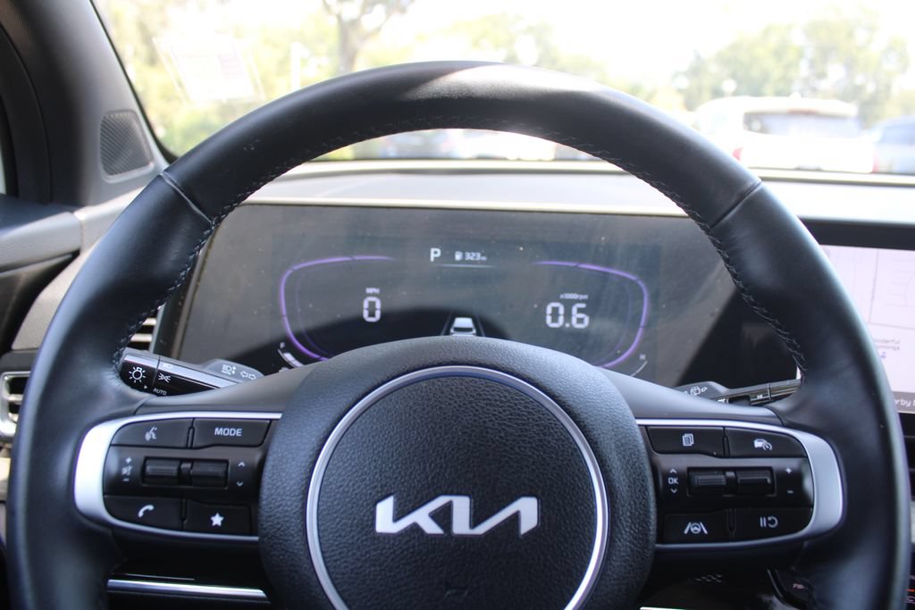 Certified 2025 Kia Sportage X-Line w/ Premium Package AWD/4WD image 26