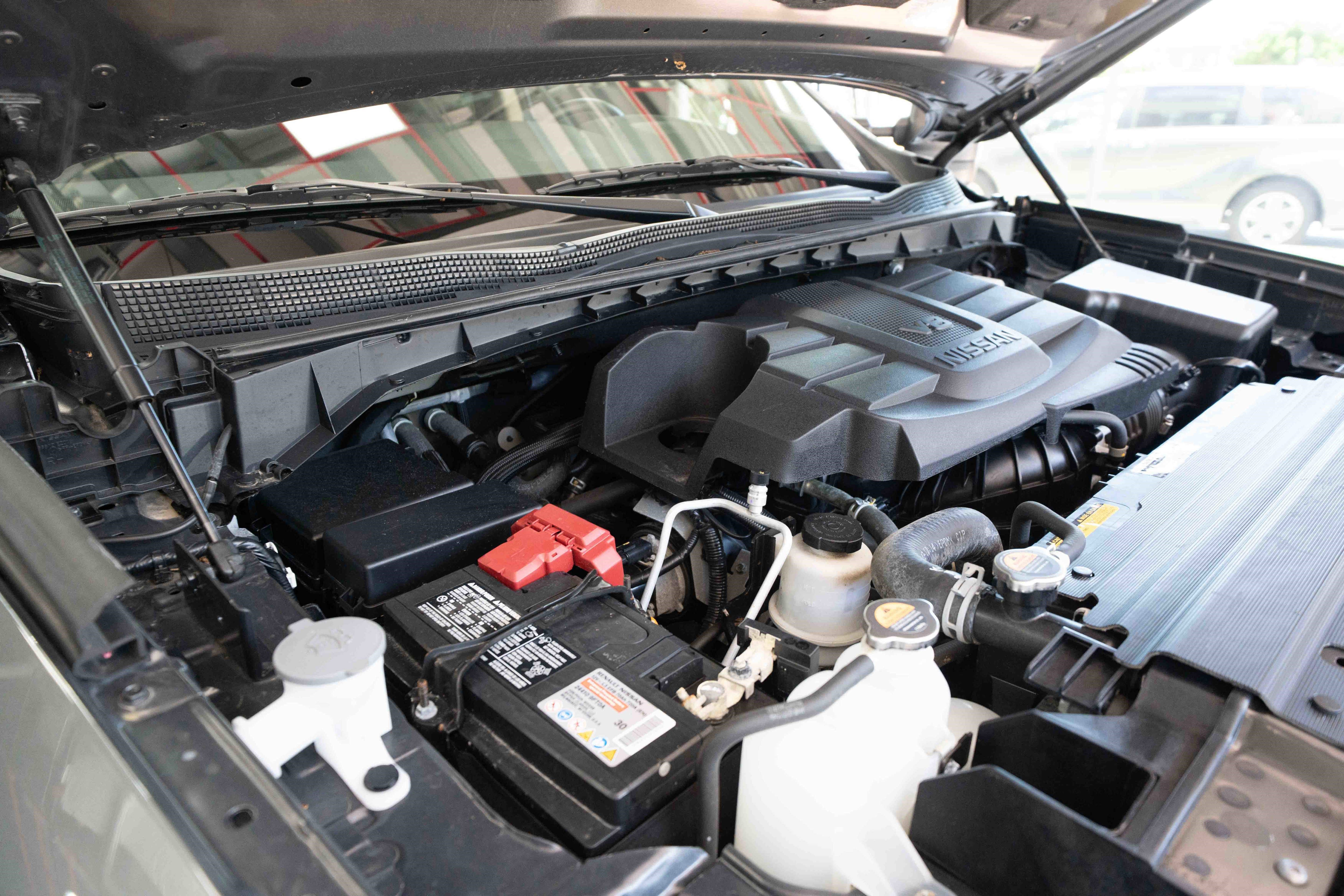 Used 2024 Nissan Titan SV w/ SV Convenience Package AWD/4WD image 31