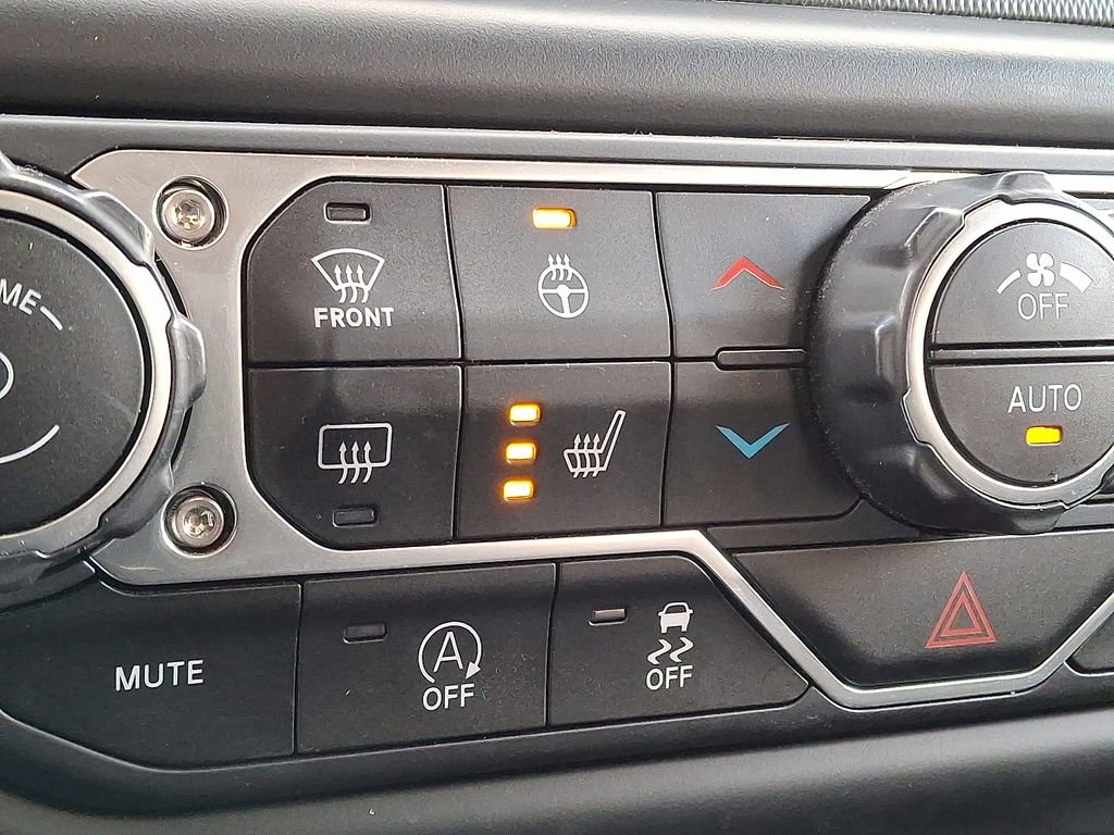 Used 2022 Jeep Wrangler Unlimited Sport image 23