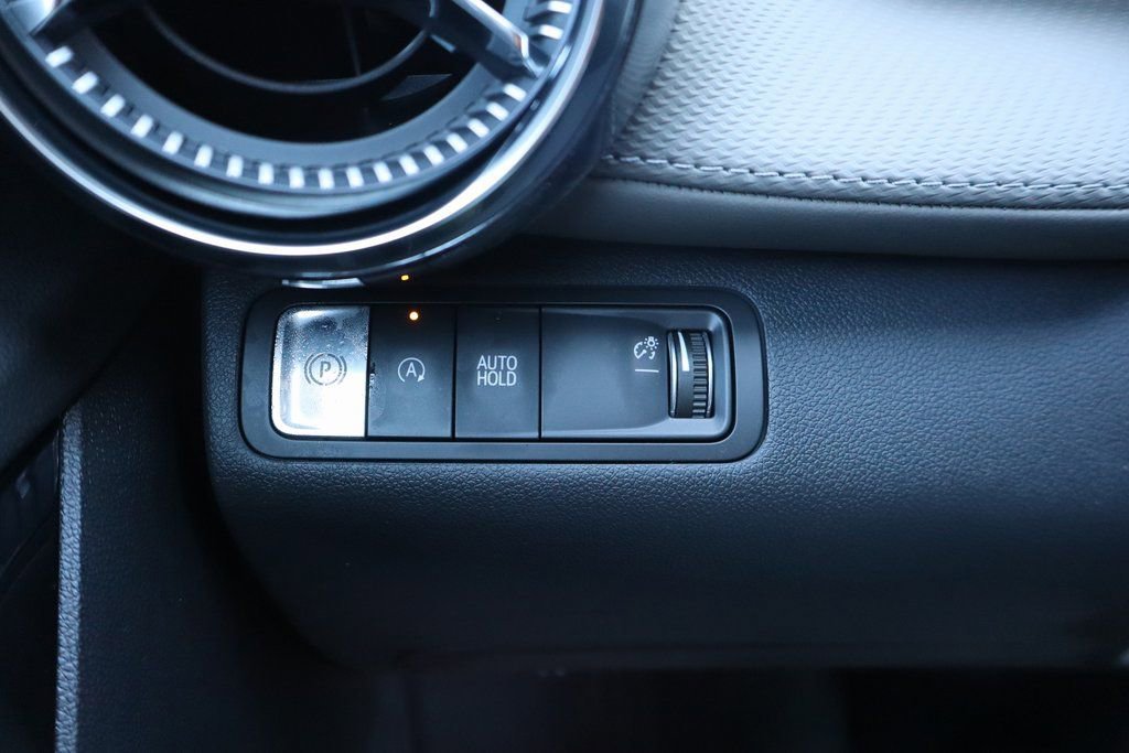 New 2026 Chevrolet Equinox LT w/ Convenience Package II image 16