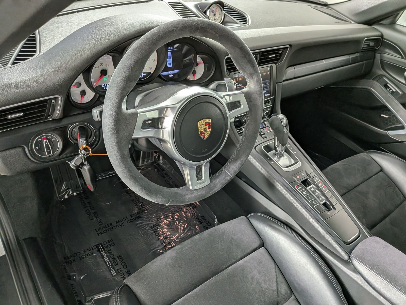 Used 2015 Porsche 911 Carrera 4 GTS AWD/4WD image 4