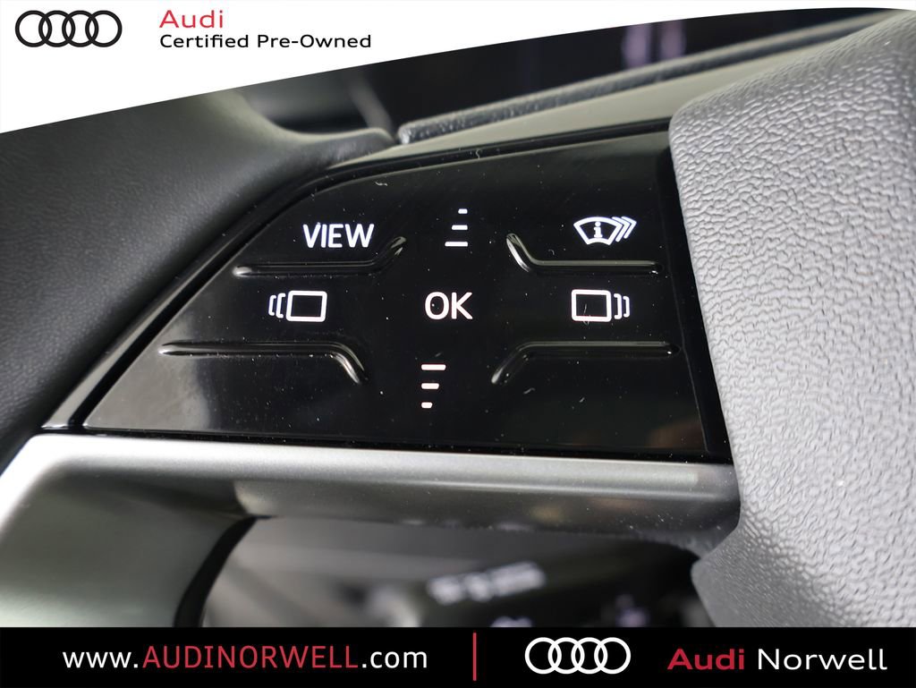 Certified 2025 Audi Q5 Prestige image 28