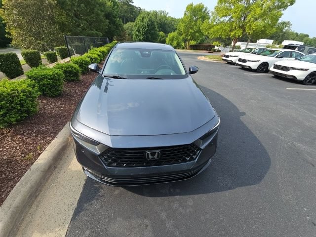 Used 2025 Honda Accord Touring image 5