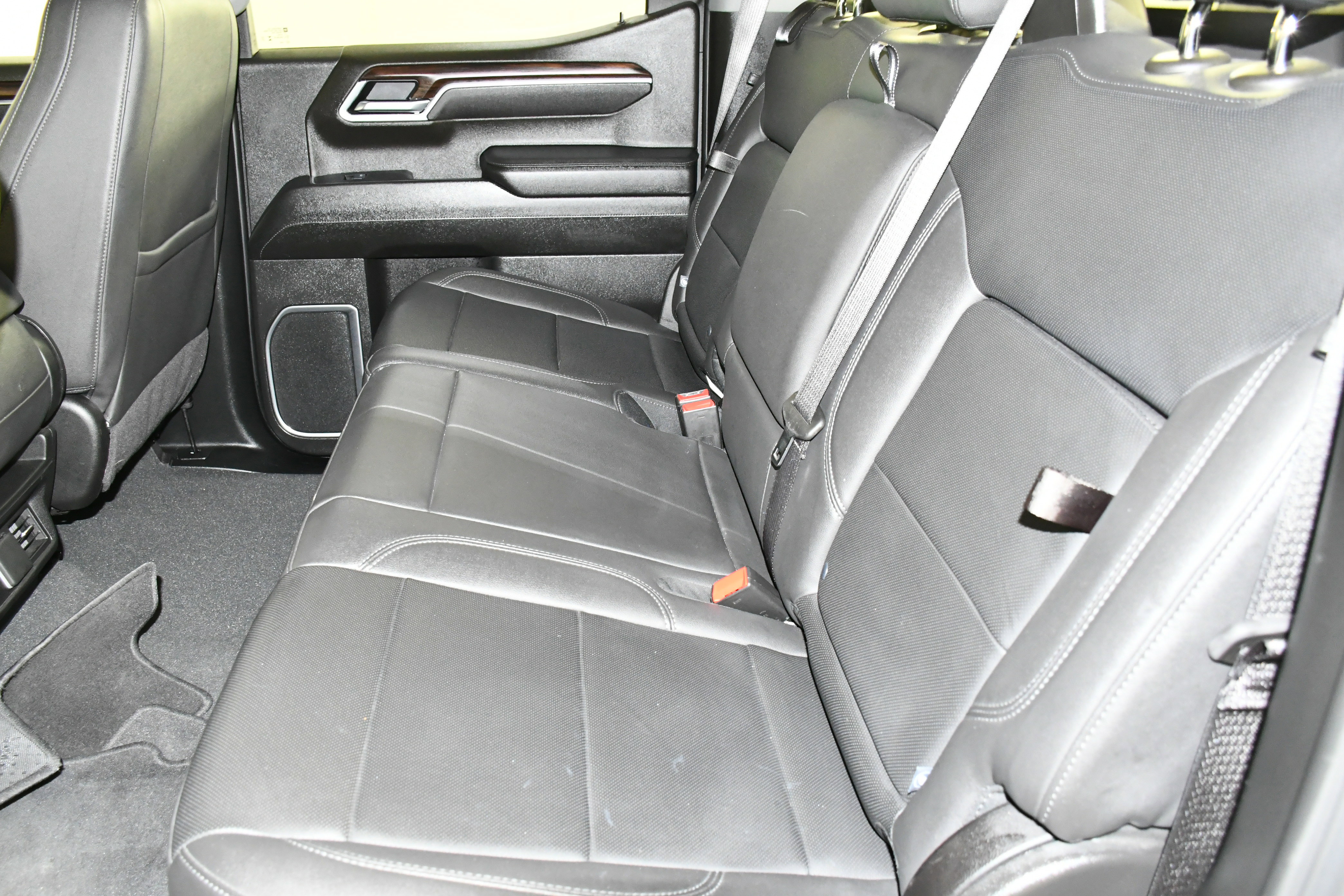 Used 2025 GMC Sierra 1500 SLT image 50