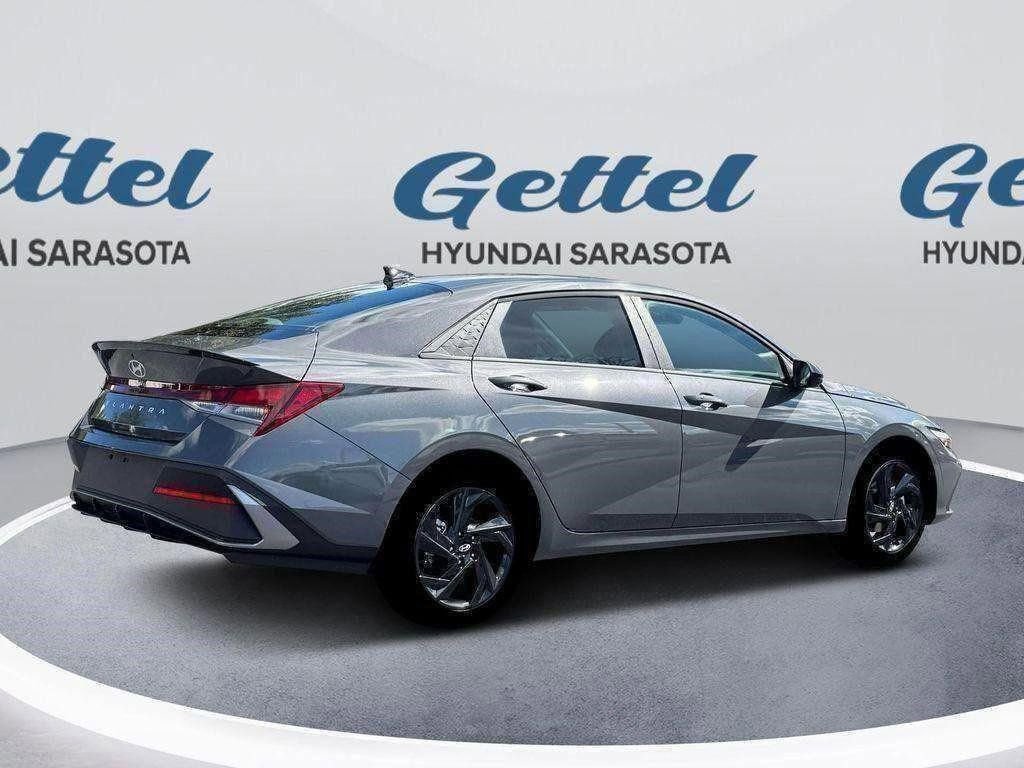 New 2026 Hyundai Elantra Sport image 8