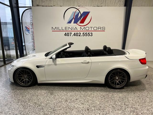 Used 2010 BMW M3 Convertible image 1