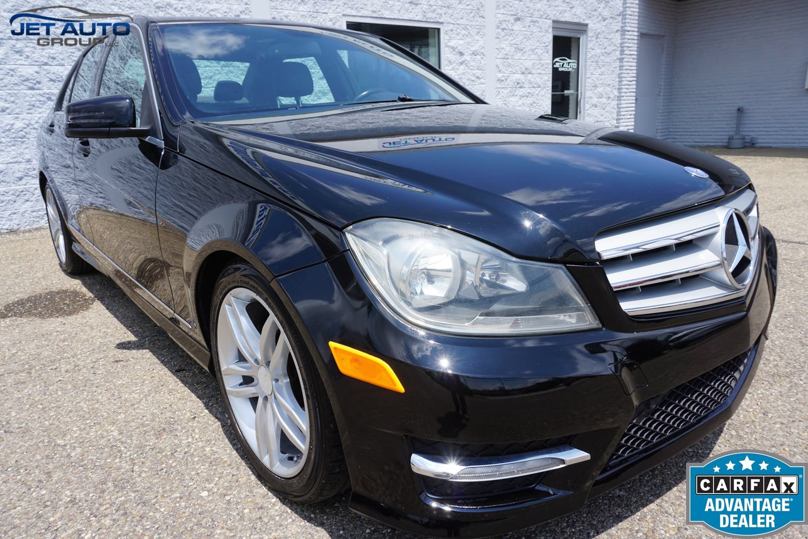 Used 2012 Mercedes-Benz C 300 4MATIC Sedan image 7