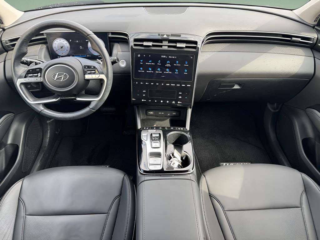 Certified 2024 Hyundai Tucson Limited AWD/4WD image 16