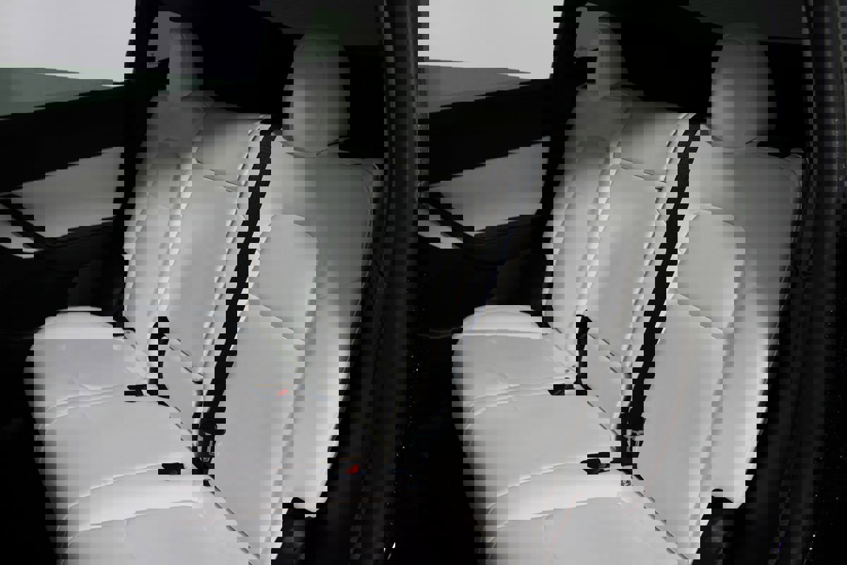 Used 2022 Tesla Model Y Performance image 23