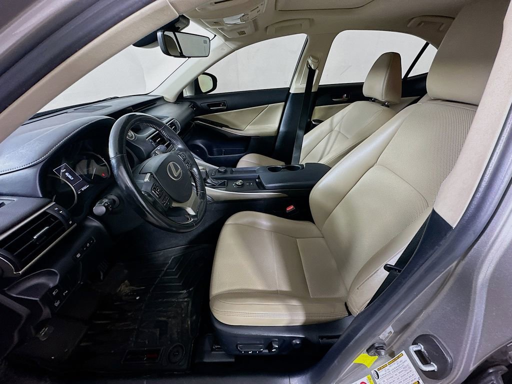 Used 2017 Lexus IS 200t w/ Premium Package image 15