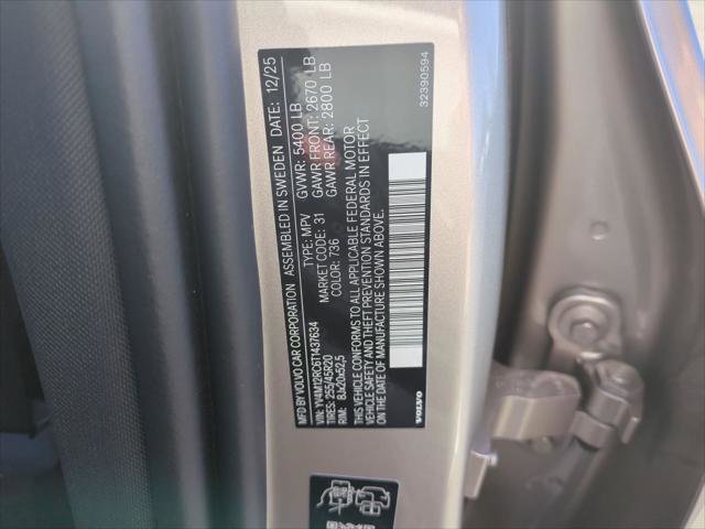 New 2026 Volvo XC60 B5 Plus w/ Climate Package PRO image 18