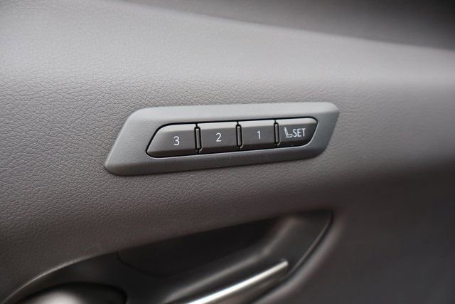 Used 2024 Lexus UX 250h F Sport image 9