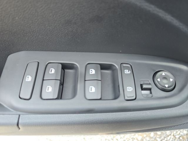 New 2026 Hyundai Venue SEL image 5