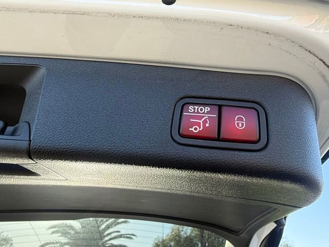 Used 2015 Mercedes-Benz ML 350 2WD image 30