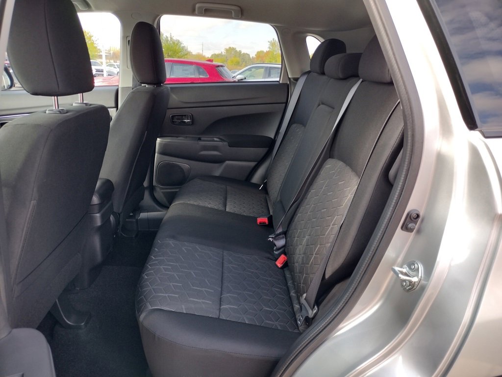 New 2025 Mitsubishi Outlander Sport ES image 7