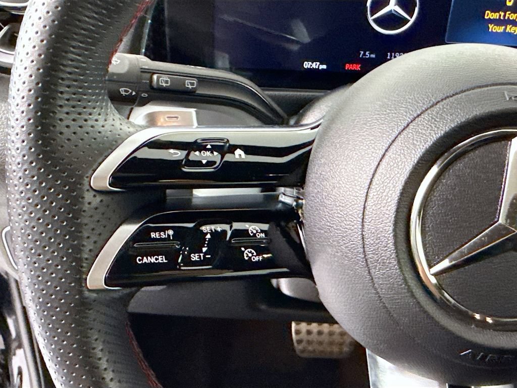 Certified 2025 Mercedes-Benz GLB 250 image 11