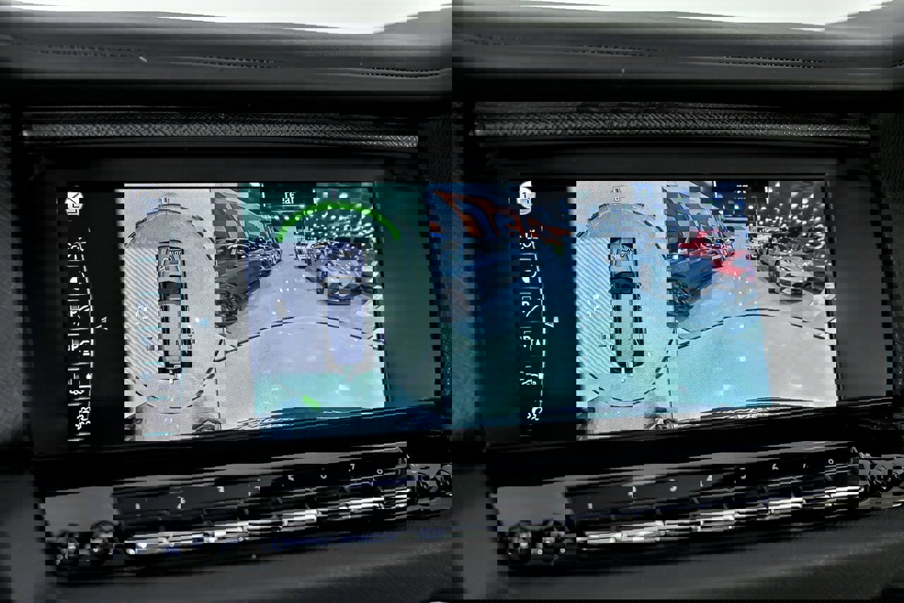 Used 2019 Rolls-Royce Cullinan image 32