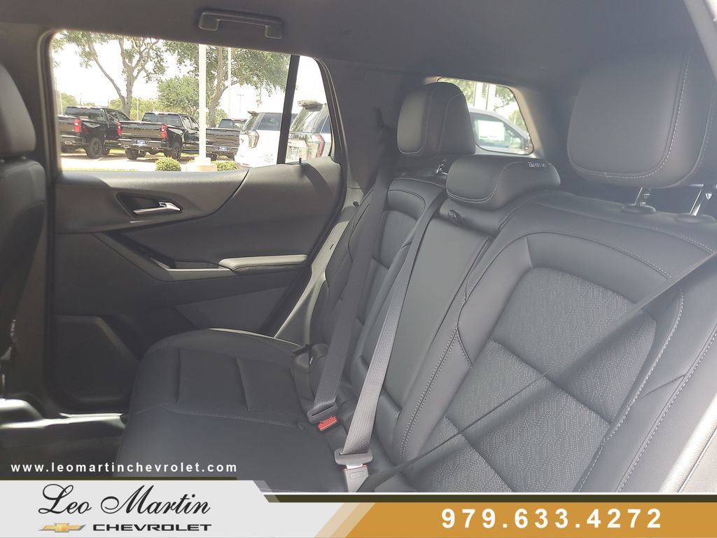 New 2026 Chevrolet Equinox LT w/ Convenience Package II FWD image 9