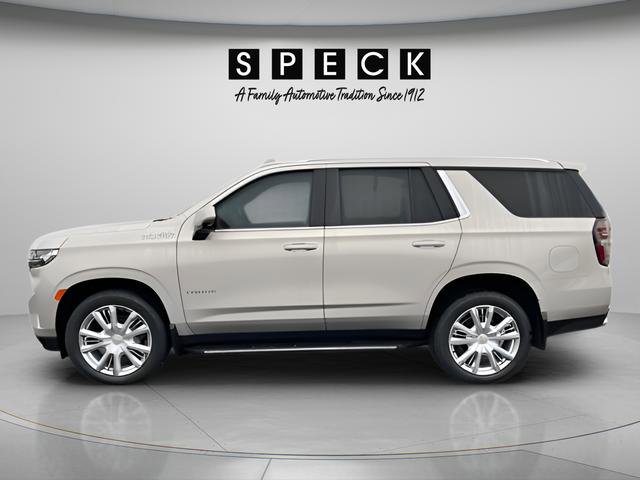 Used 2023 Chevrolet Tahoe High Country AWD/4WD image 3