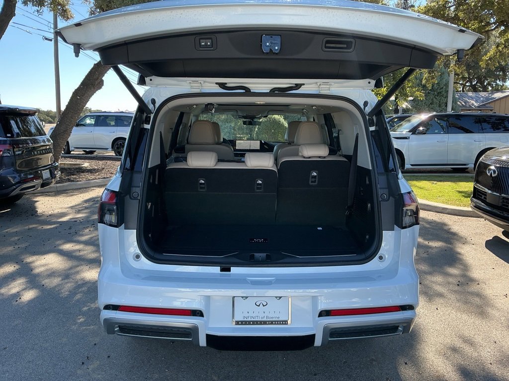 New 2026 INFINITI QX80 Pure w/ Cargo Package image 29