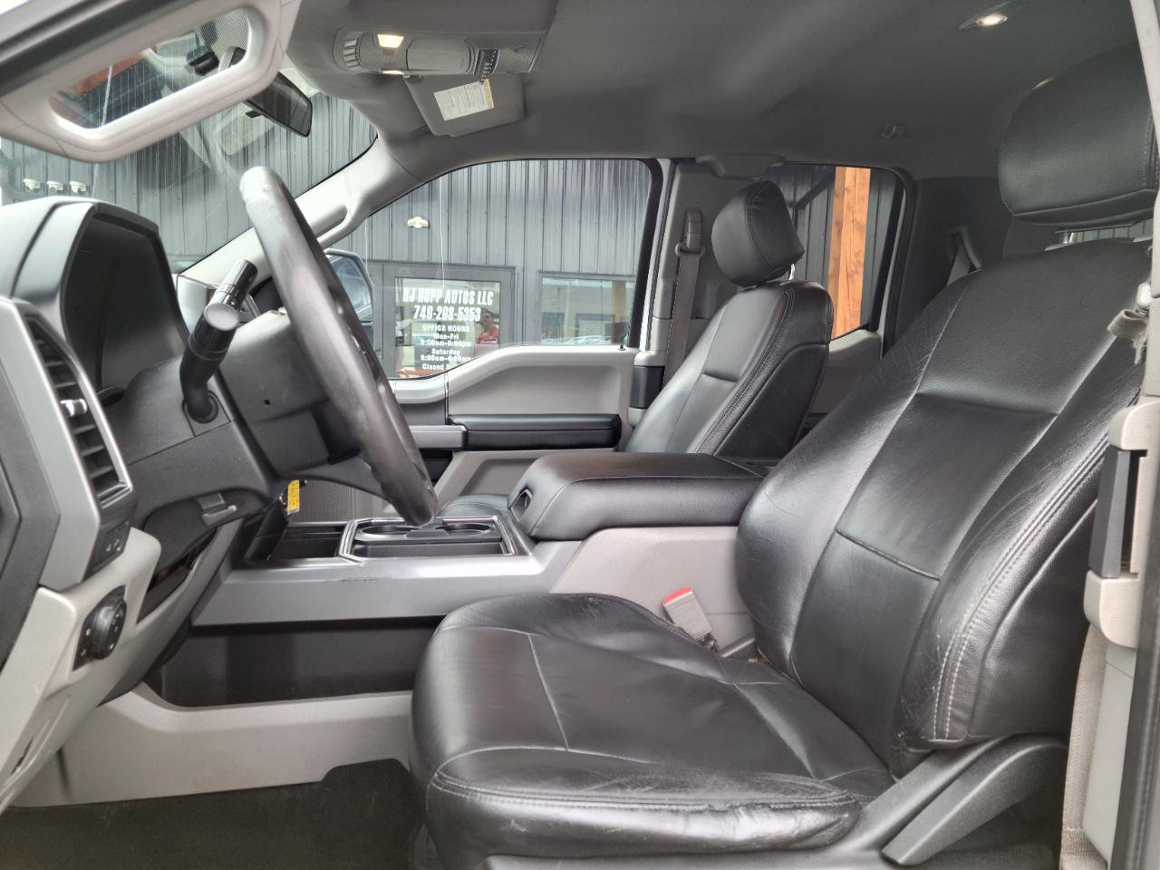 Used 2019 Ford F250 XLT w/ XLT Premium Package image 13