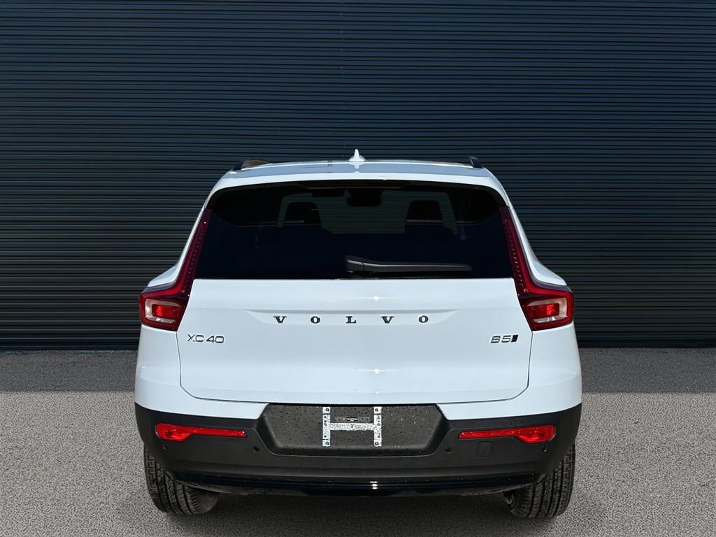 New 2026 Volvo XC40 B5 Ultra w/ Climate Package AWD/4WD image 6
