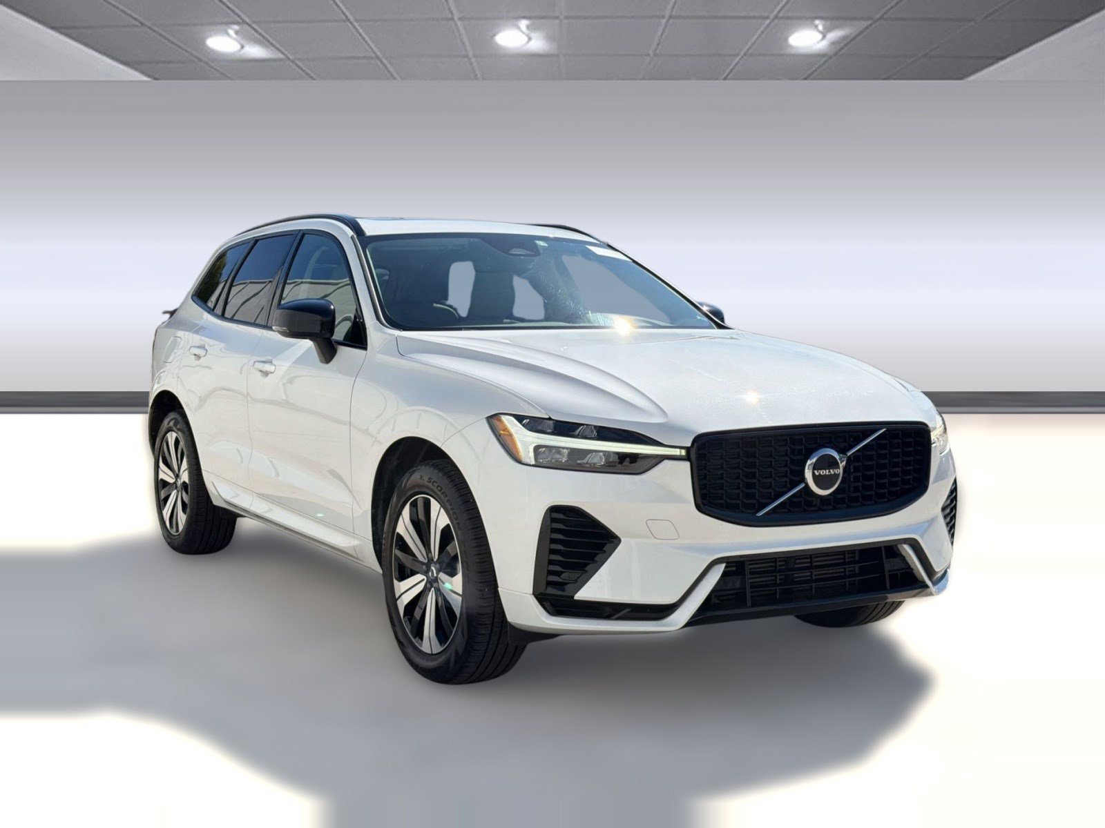 Used 2024 Volvo XC60 T8 Core w/ Protection Package Premier image 7