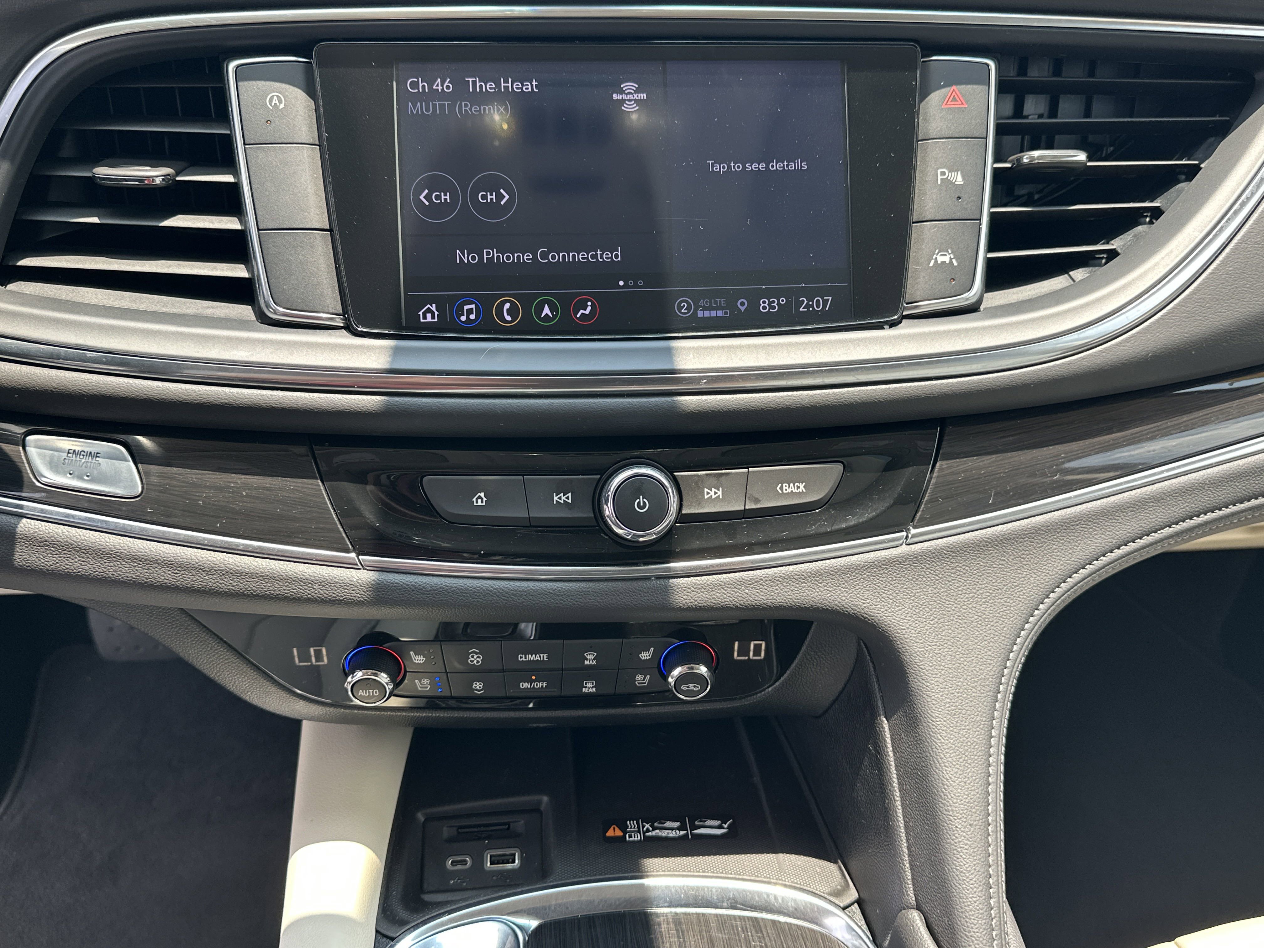 Used 2023 Buick Enclave Premium w/ Experience Buick Package image 30