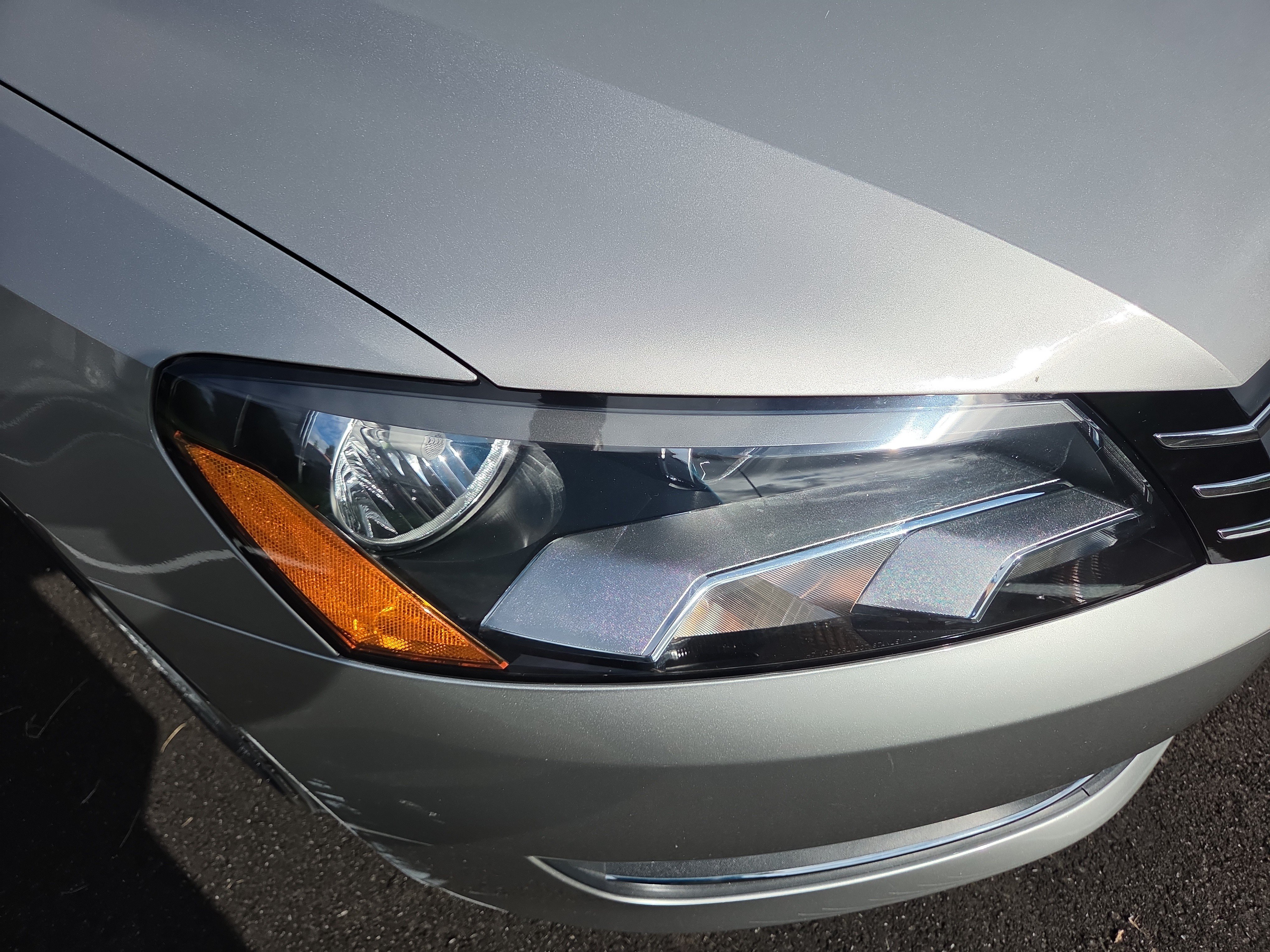 Used 2012 Volkswagen Passat 2.5 SE FWD image 19
