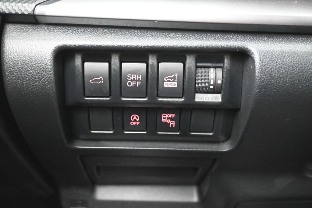 Used 2021 Subaru Forester Premium AWD/4WD image 25
