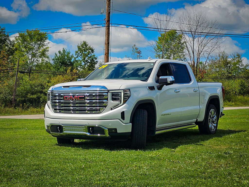 Used 2024 GMC Sierra 1500 Denali w/ Denali Reserve Package AWD/4WD image 10