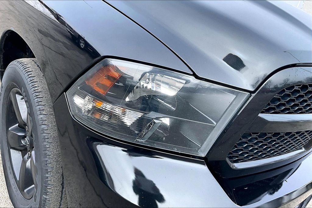 Used 2018 RAM 1500 Express w/ Wheel & Sound Group image 31