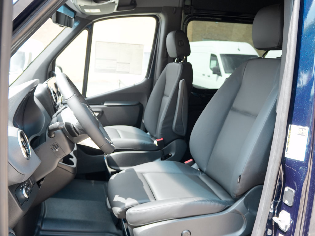 New 2026 Mercedes-Benz Sprinter 2500 image 13