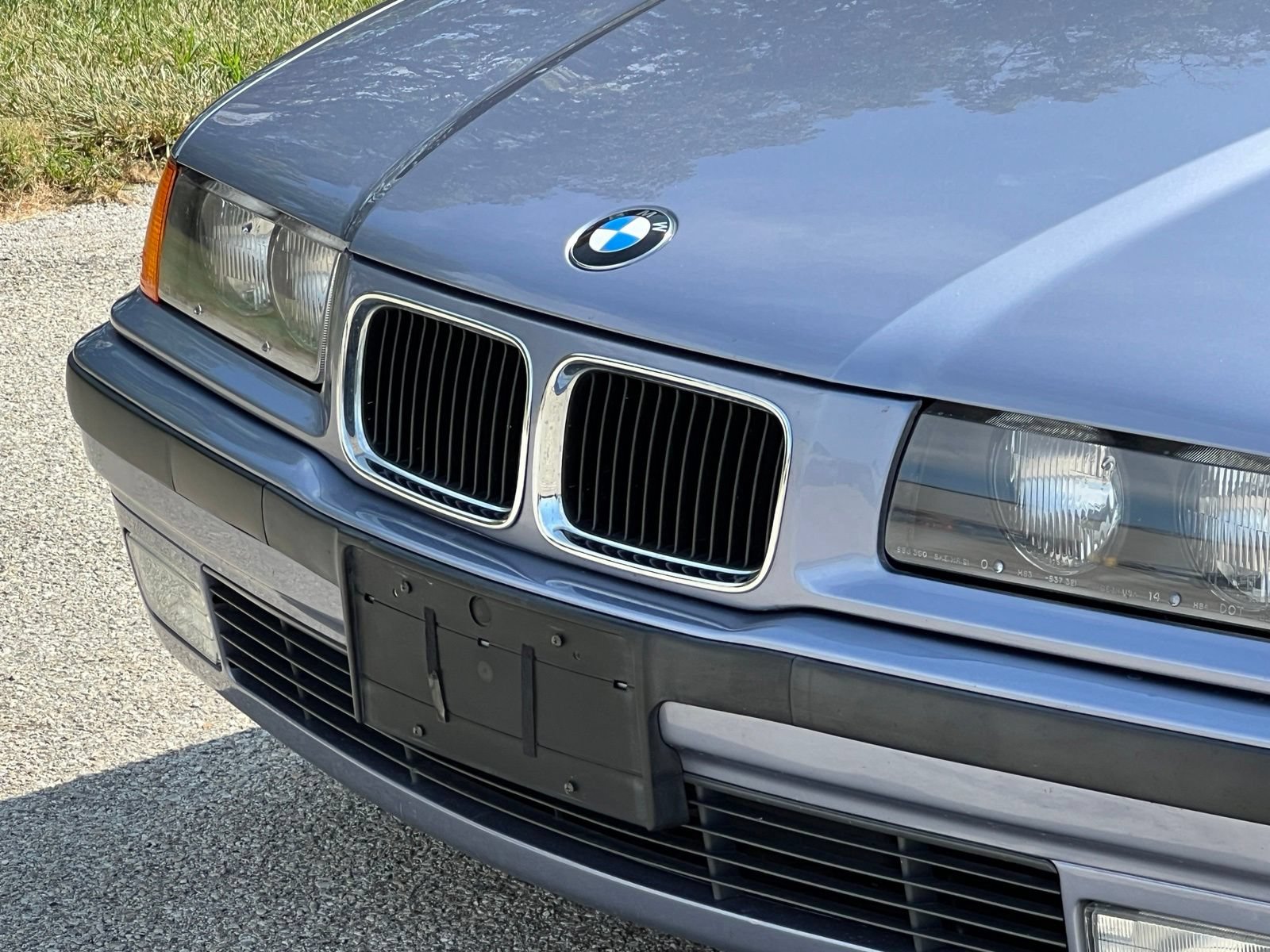 Used 1996 BMW 328i Convertible RWD image 16