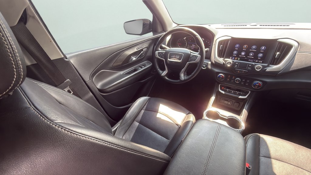 Used 2022 GMC Terrain SLT w/ Elevation Edition FWD image 20