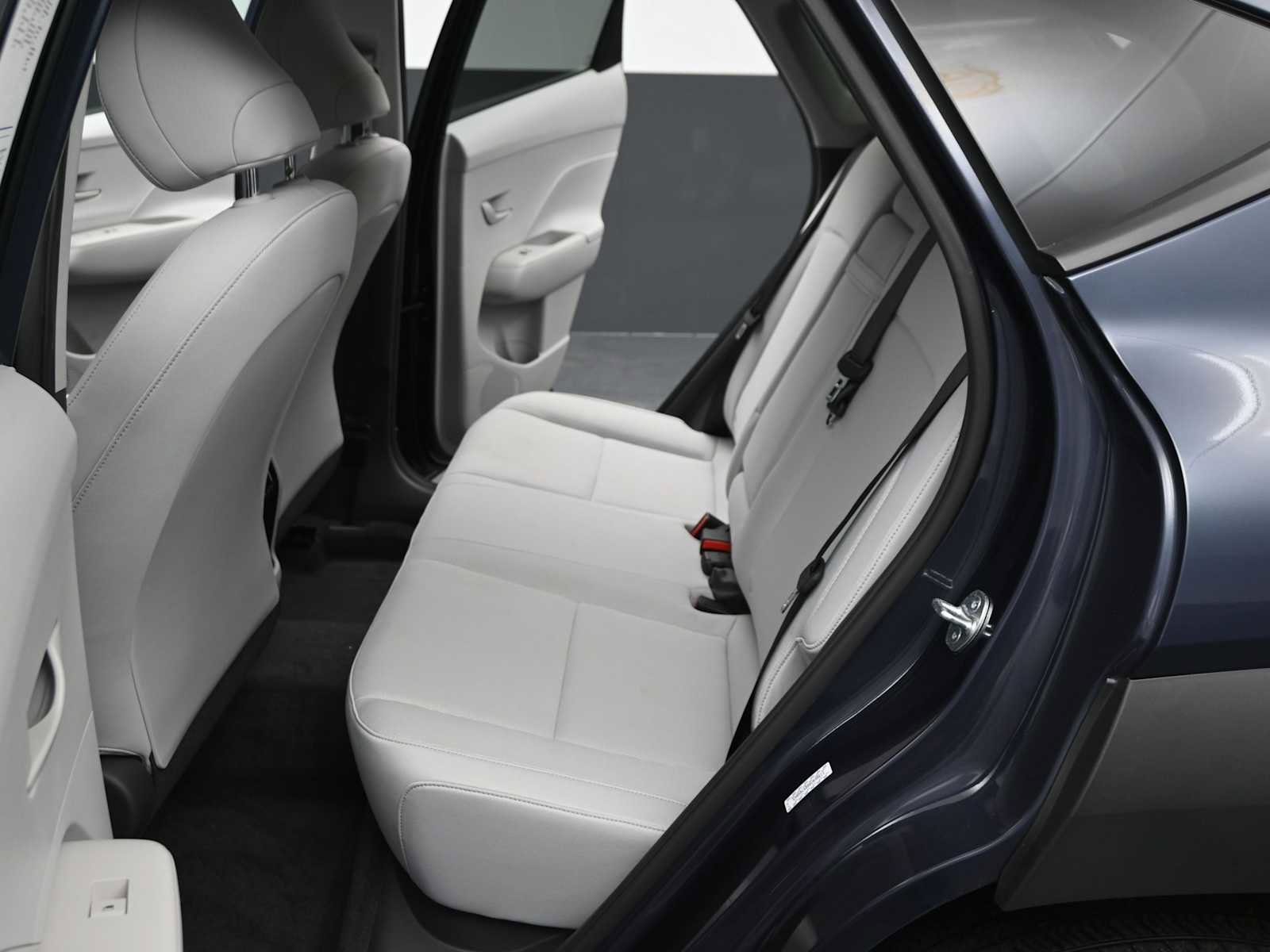 Used 2024 Hyundai Kona SEL AWD/4WD image 39