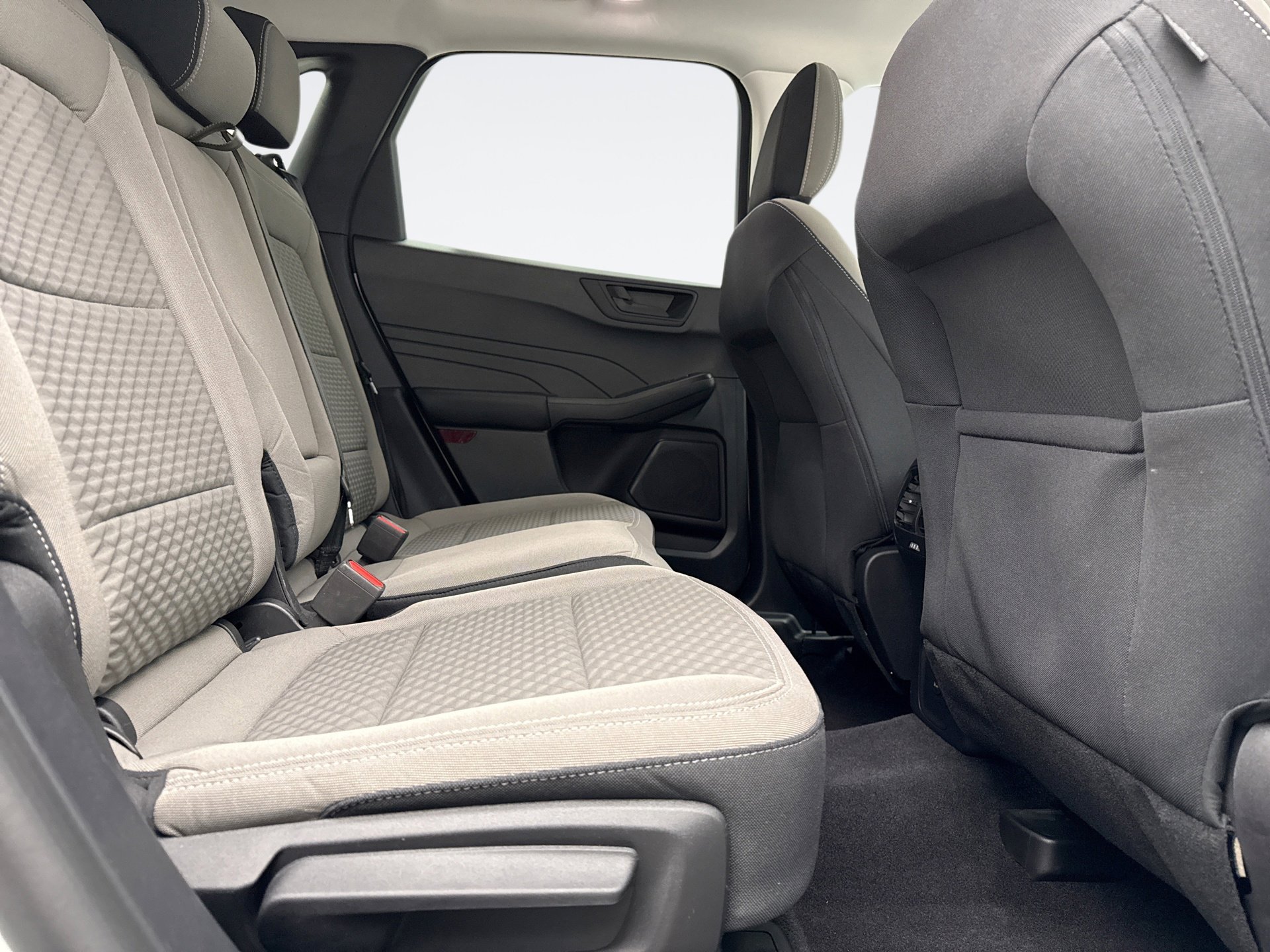 Used 2022 Ford Escape SE w/ Convenience Package image 17