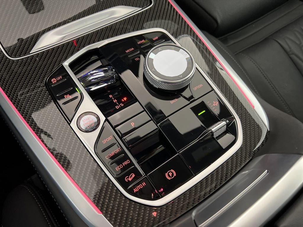 Certified 2023 BMW X7 M60i w/ Executive Package image 23
