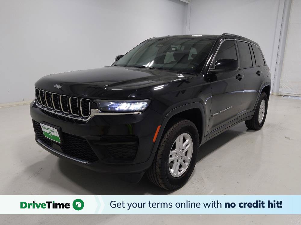 Used 2023 Jeep Grand Cherokee Laredo AWD/4WD image 1