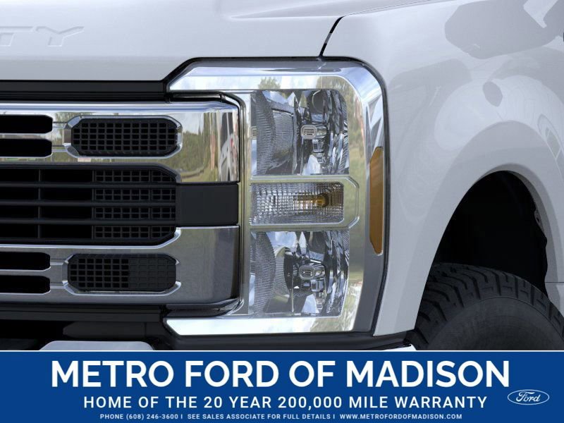 New 2026 Ford F350 XLT image 19