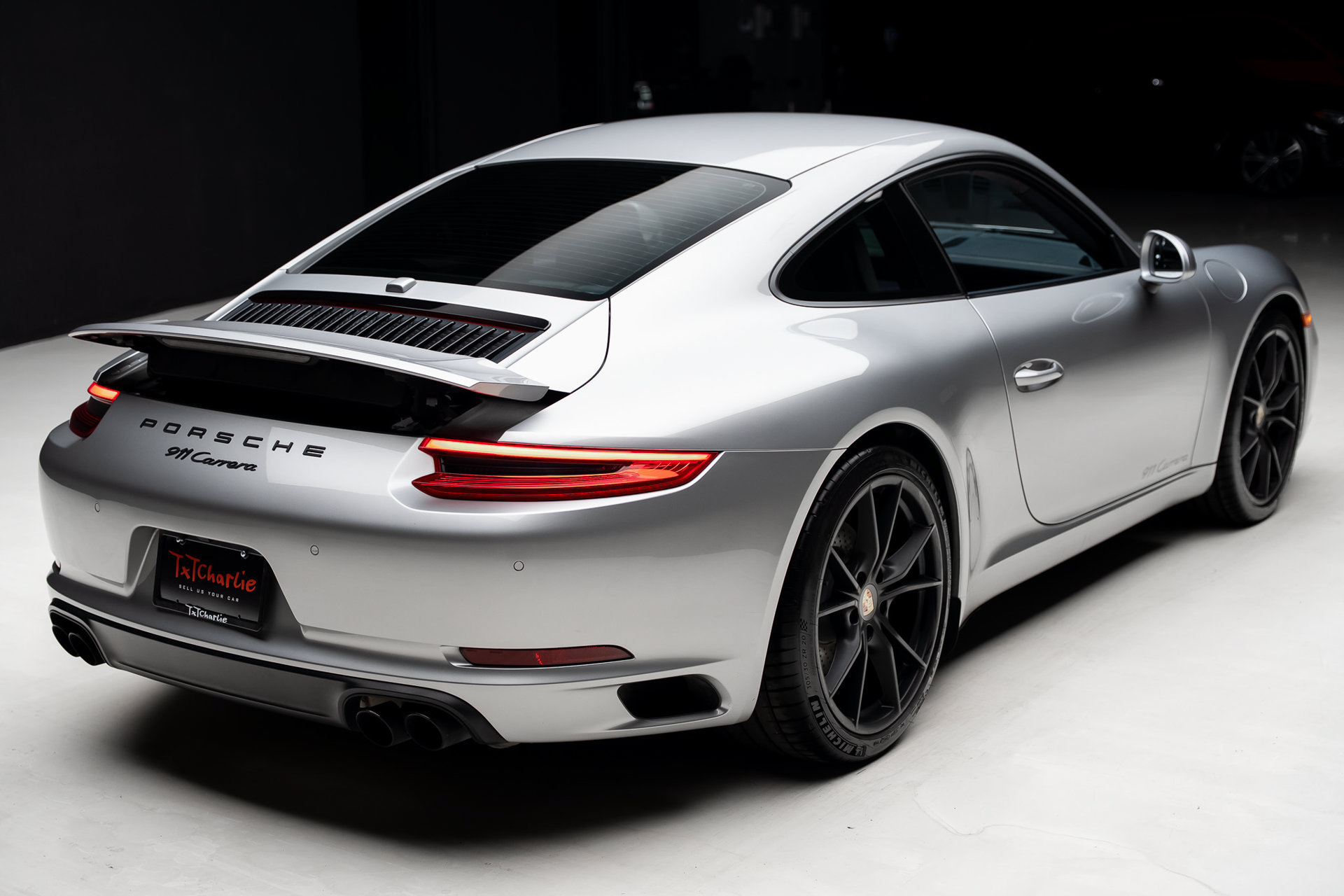 Used 2018 Porsche 911 Carrera RWD image 34