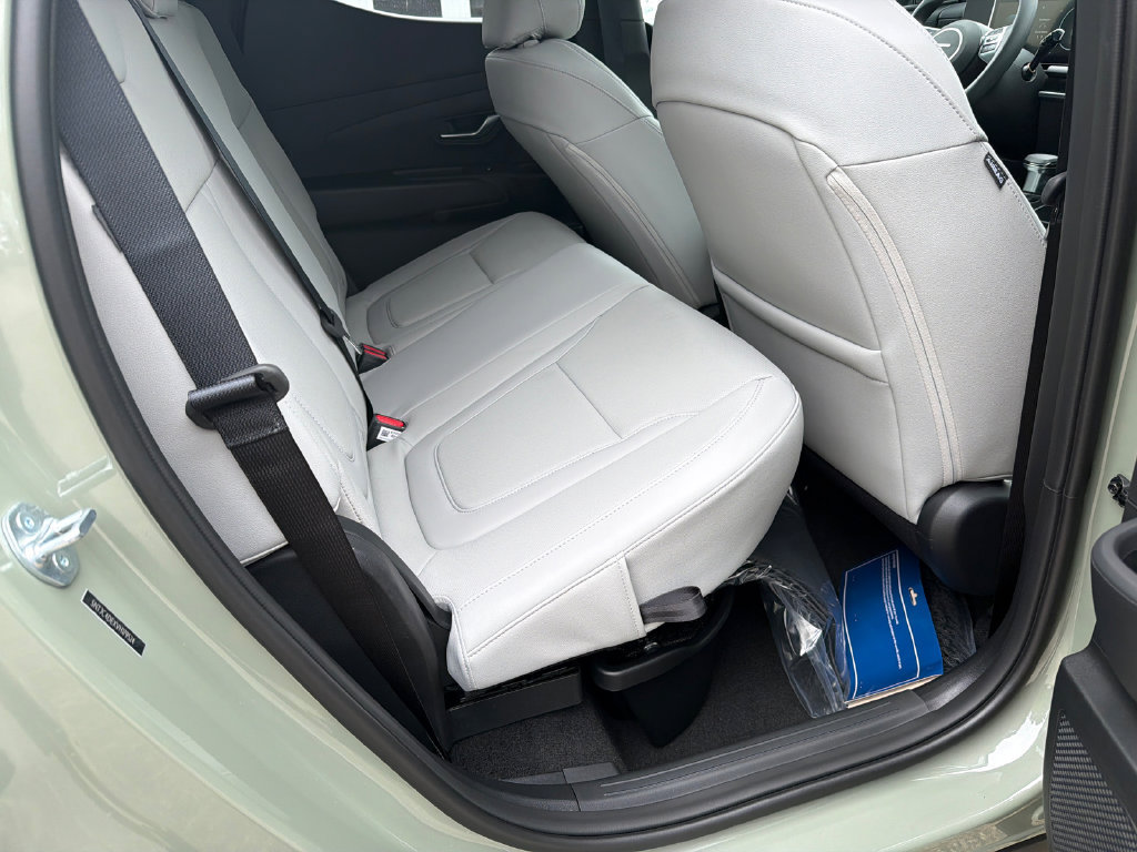 New 2027 Hyundai Santa Cruz SEL FWD image 15