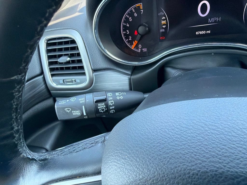 Certified 2020 Jeep Grand Cherokee Laredo w/ Quick Order Package 2BN North AWD/4WD image 23