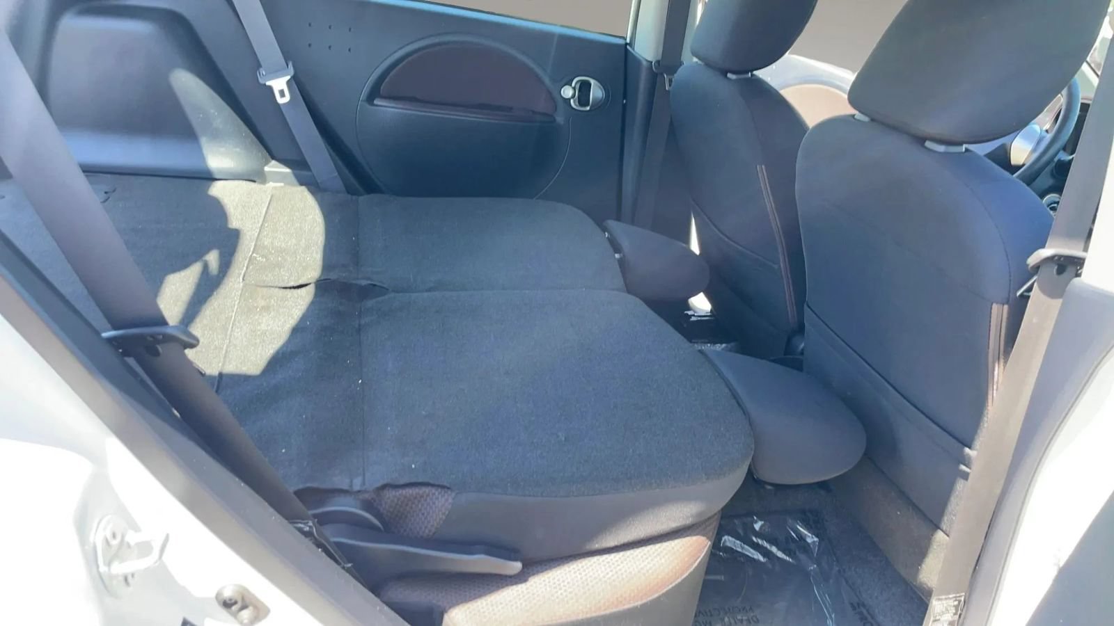 Used 2012 Mitsubishi i ES RWD image 32