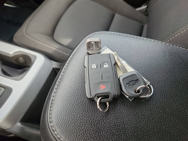 Used 2022 Chevrolet Colorado LT RWD image 46