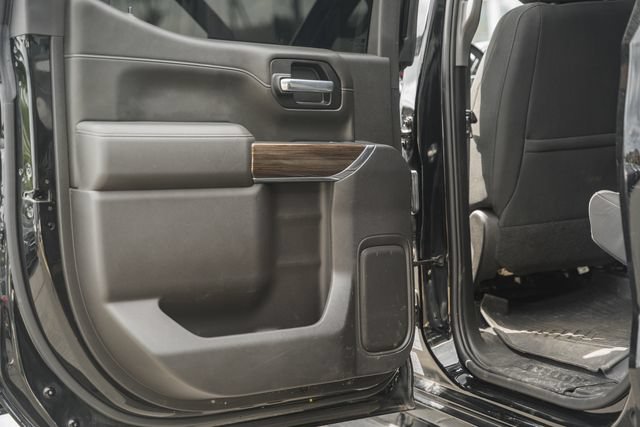 Used 2022 Chevrolet Silverado 1500 LT Trail Boss w/ LPO, Dark Essentials Package AWD/4WD image 38