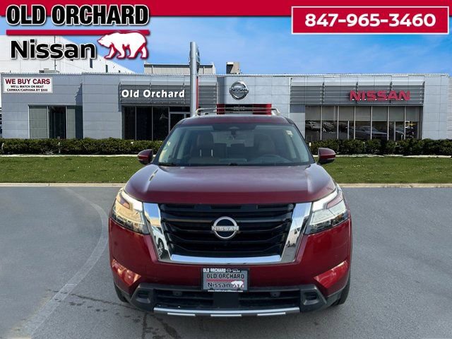 Used 2023 Nissan Pathfinder Platinum w/ Cargo Package image 3